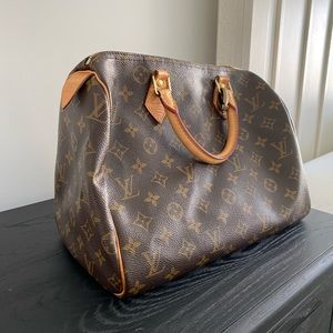 Louis Vuitton Speedy 30